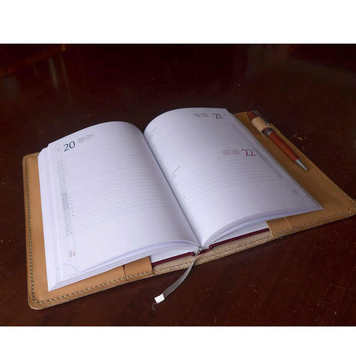 Porta agenda in pelle A5 personalizzata artigianale #colore_naturale